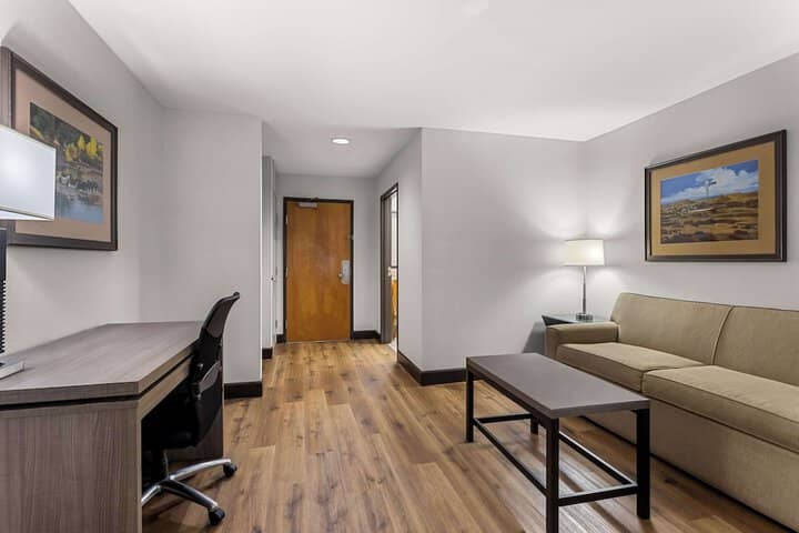Room 15 of 31