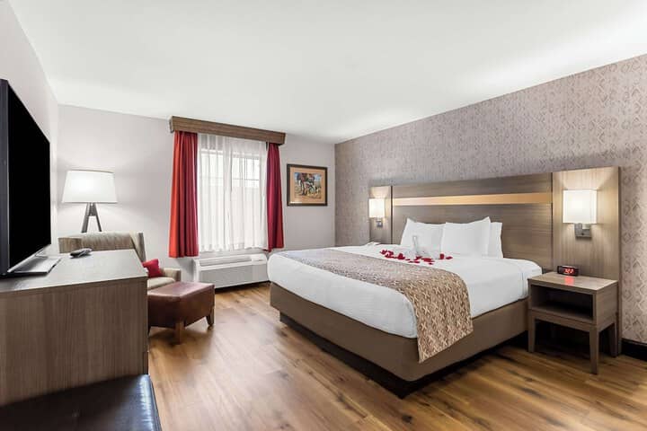 Room 17 of 31