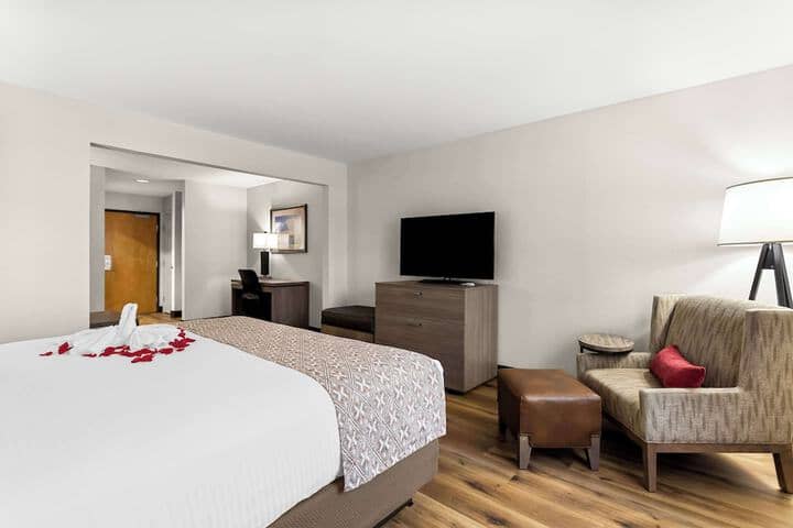 Room 18 of 31