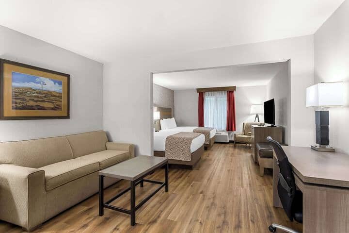 Room 5 of 31
